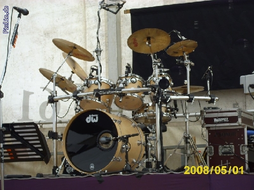 http://www.joy-livemusic.de/pixlie/cache/vs_bunt%20gemischtes_Detsch%20seins.jpg